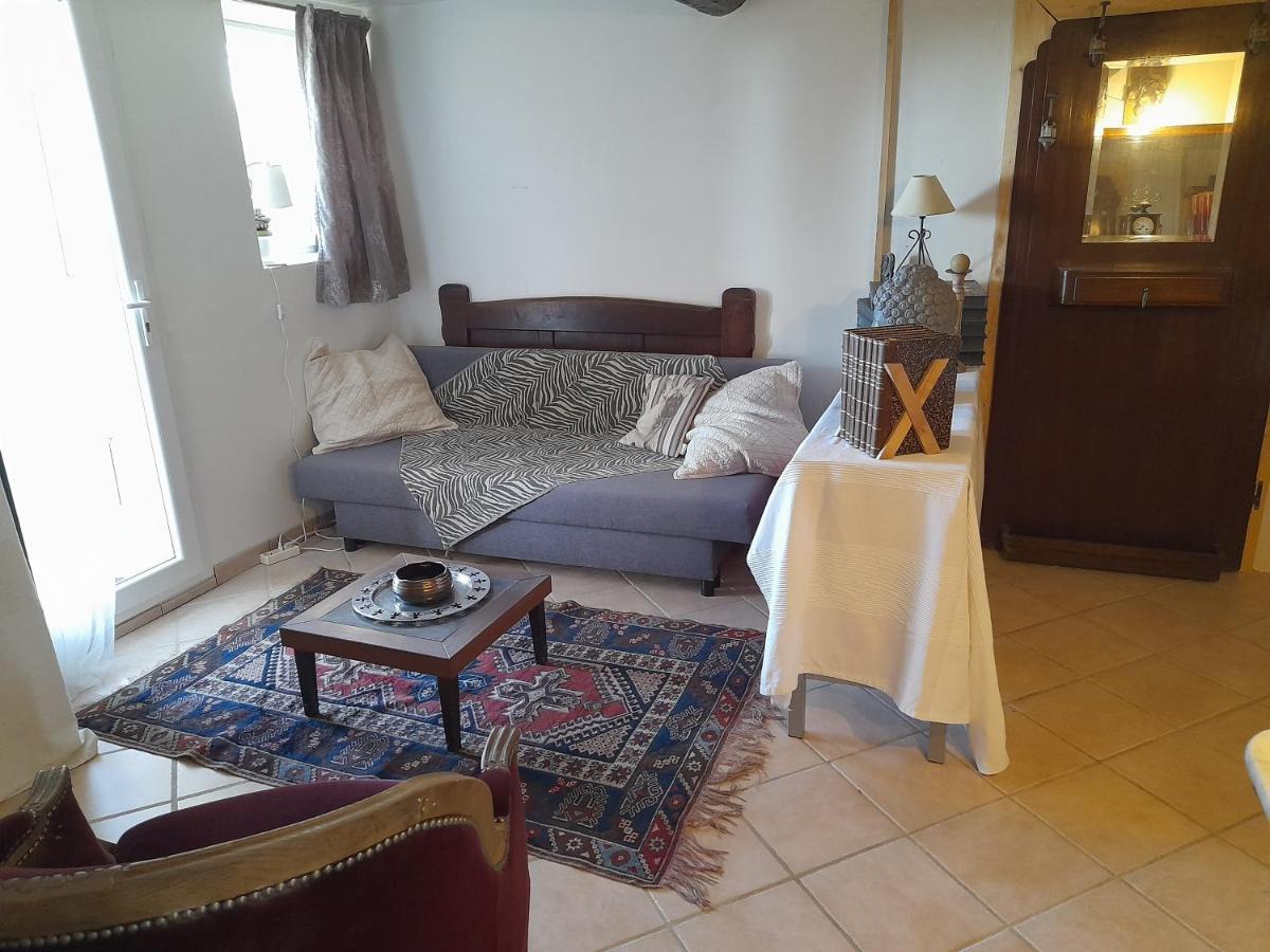 Bed and Breakfast Chez Ben Et Rem Éguilles Esterno foto